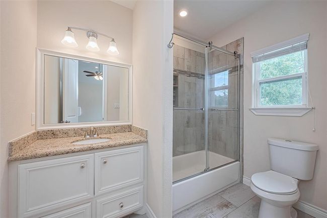 13318 Hilton Head Dr, House other with 3 bedrooms, 4 bathrooms and 2 parking in Montgomery TX | Image 37