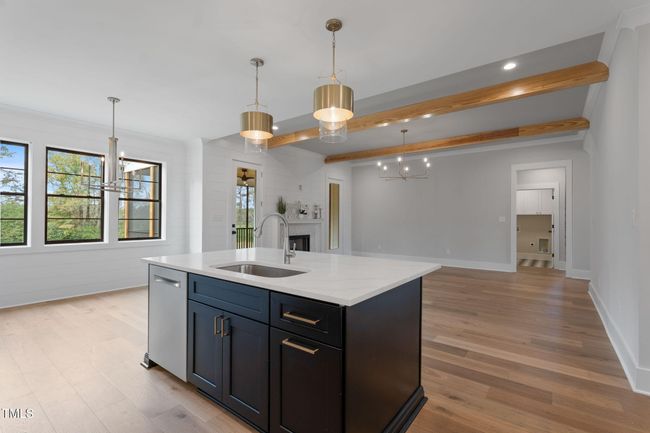 Open Kitchen to Living Room | Image 10