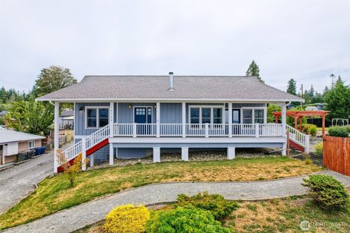18729 100th Ave Nw, Stanwood, WA, 98292-5345 | Card Image