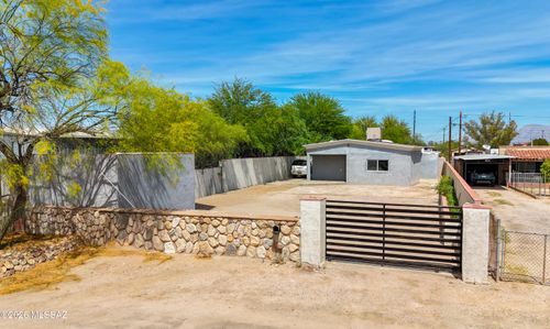 701 E 38th St, Tucson, AZ, 85713-4913 | Card Image