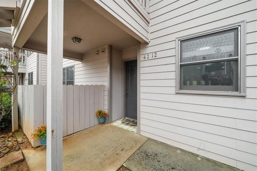 4212 Stillwater Dr, Duluth, GA, 30096-5596 | Card Image