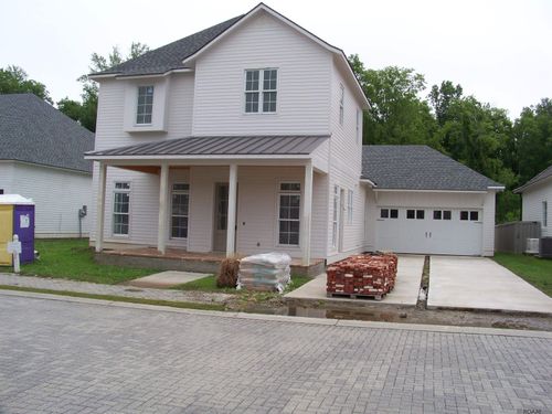 2736 Pointe Marie Dr, Baton Rouge, LA, 70820-2602 | Card Image
