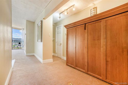 32m-1020 15th Street, Denver, CO, 80202 | Card Image