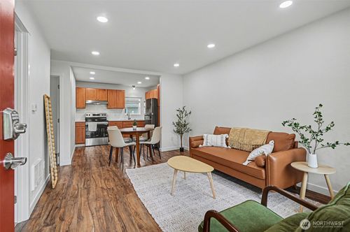 2-617 140th St S, Tacoma, WA, 98444-3395 | Card Image