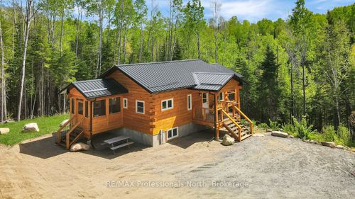 6587 Elephant Lake Road, Dysart et al, ON, K0L1X0 | Card Image
