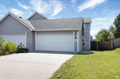 1703 Lydia Ln, Junction City, KS, 66441-1894 | Card Image