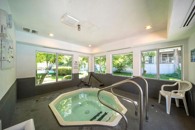 Sunroom / solarium with plenty of natural light | Image 8