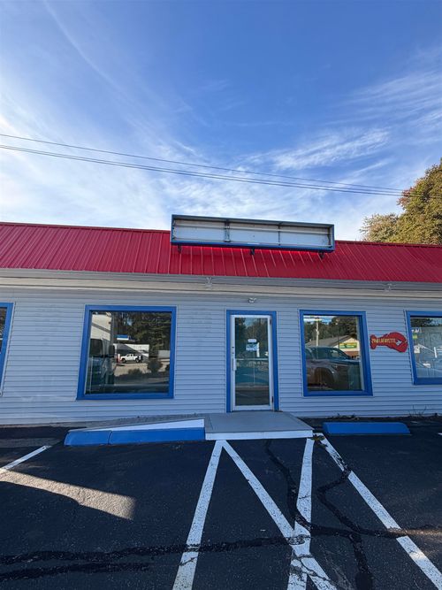 2968 Lafayette Rd, Portsmouth, NH, 03801-5905 | Card Image