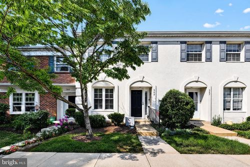 152-345 Saybrook Ln, WALLINGFORD, PA, 19086-6745 | Card Image