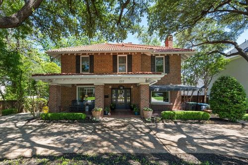 1317 Virginia Pl, Fort Worth, TX, 76107-2435 | Card Image