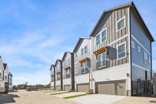 5629 Azores Ln, Houston, TX, 77091-1415 | Card Image