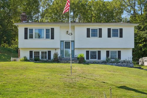 12 Sturr Ln, Florida, NY, 10921-1409 | Card Image