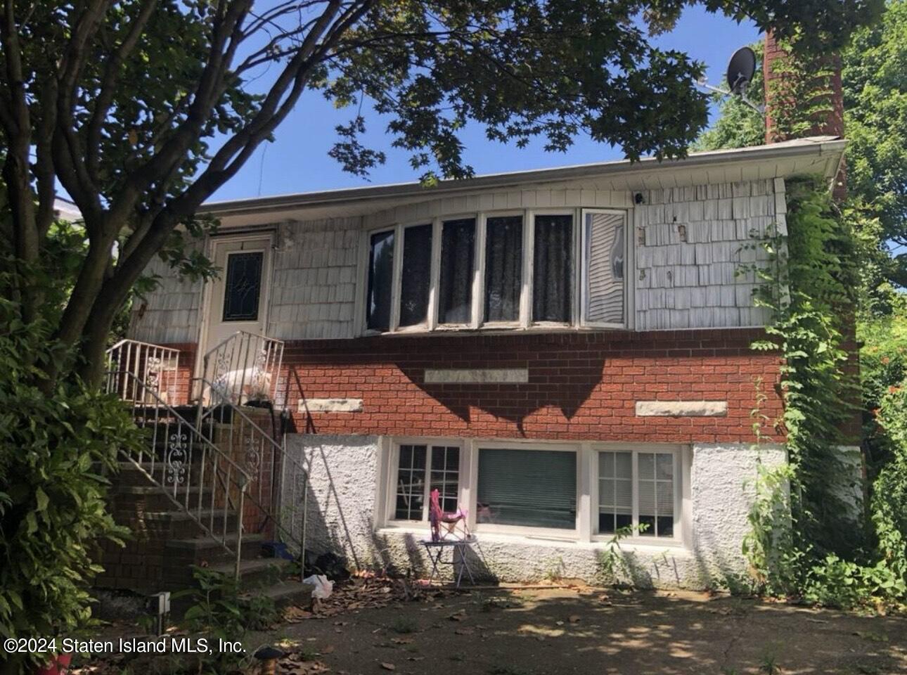 Conger St, Staten Island, NY 10305