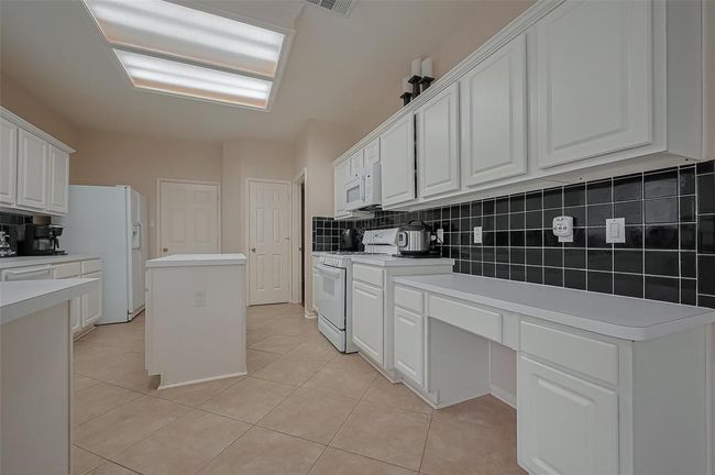 15310 Cobblestone Point Ct, House other with 4 bedrooms, 3 bathrooms and 2 parking in Sugar Land TX | Image 16