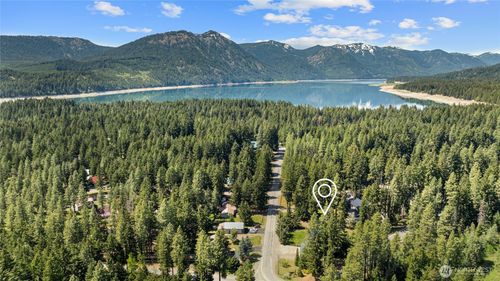 61 S Lake Cabins Rd, Ronald, WA, 98940-0147 | Card Image