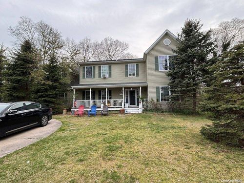 10 Coolidge Rd, Hampton Bays, NY, 11946-3004 | Card Image