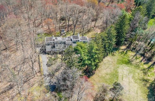 16 Serein Ct, Syosset, NY, 11791-2328 | Card Image