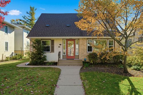 3217 E 25th St, Minneapolis, MN, 55406-1410 | Card Image