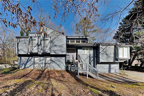 3263 Holly Mill Run, Marietta, GA, 30062-5484 | Card Image