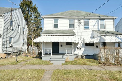 527 Farnsworth Ave, Clairton, PA, 15025-1019 | Card Image