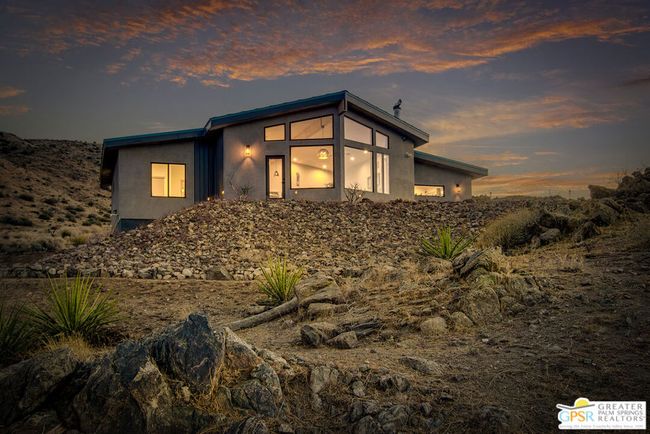 57795 Santa Barbara Dr, House other with 2 bedrooms, 2 bathrooms and 10 parking in Yucca Valley CA | Image 60