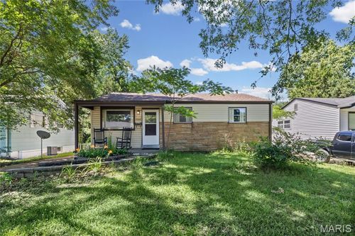 8644 Harold Dr, Saint Louis, MO, 63134-3202 | Card Image