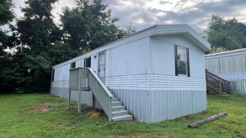 1032 Peaceful Dr, Montvale, VA, 24122-2585 | Card Image