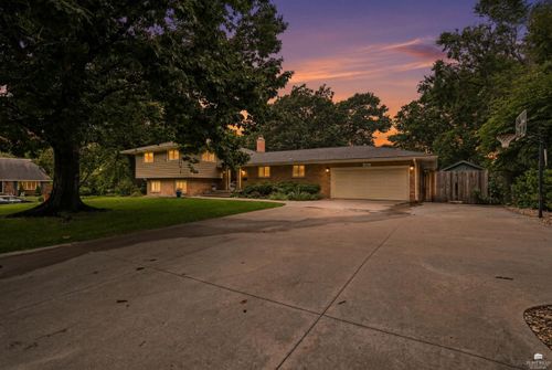 1851 Virginia Drive, Manhattan, KS, 66502 | Card Image