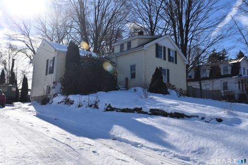 29 Bingham St, Bristol, CT, 06010-7007 | Card Image