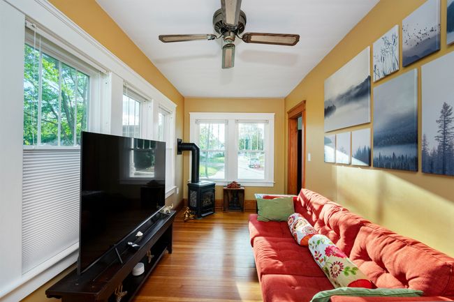 16 Nutt St, House other with 3 bedrooms, 2 bathrooms and null parking in Nashua NH | Image 17