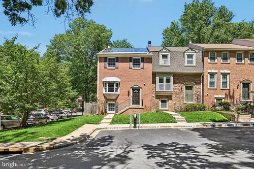 17 Appleseed Ln, GAITHERSBURG, MD, 20878-2843 | Card Image