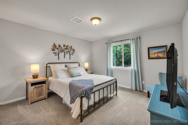 6808 S Chestnut Ave, House other with 4 bedrooms, 3 bathrooms and null parking in Broken Arrow OK | Image 38