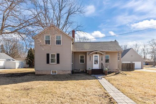 1830 S Oneida Street, APPLETON, WI, 54915 | Card Image