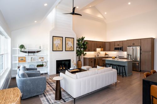 11-22 Daybreak Lane, Windham, ME, 04062 | Card Image