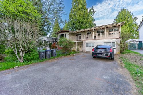 10216 142a St, Surrey, BC, V3T4Z7 | Card Image