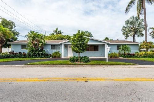 818 N 12th Ave, Hollywood, FL, 33019-1043 | Card Image