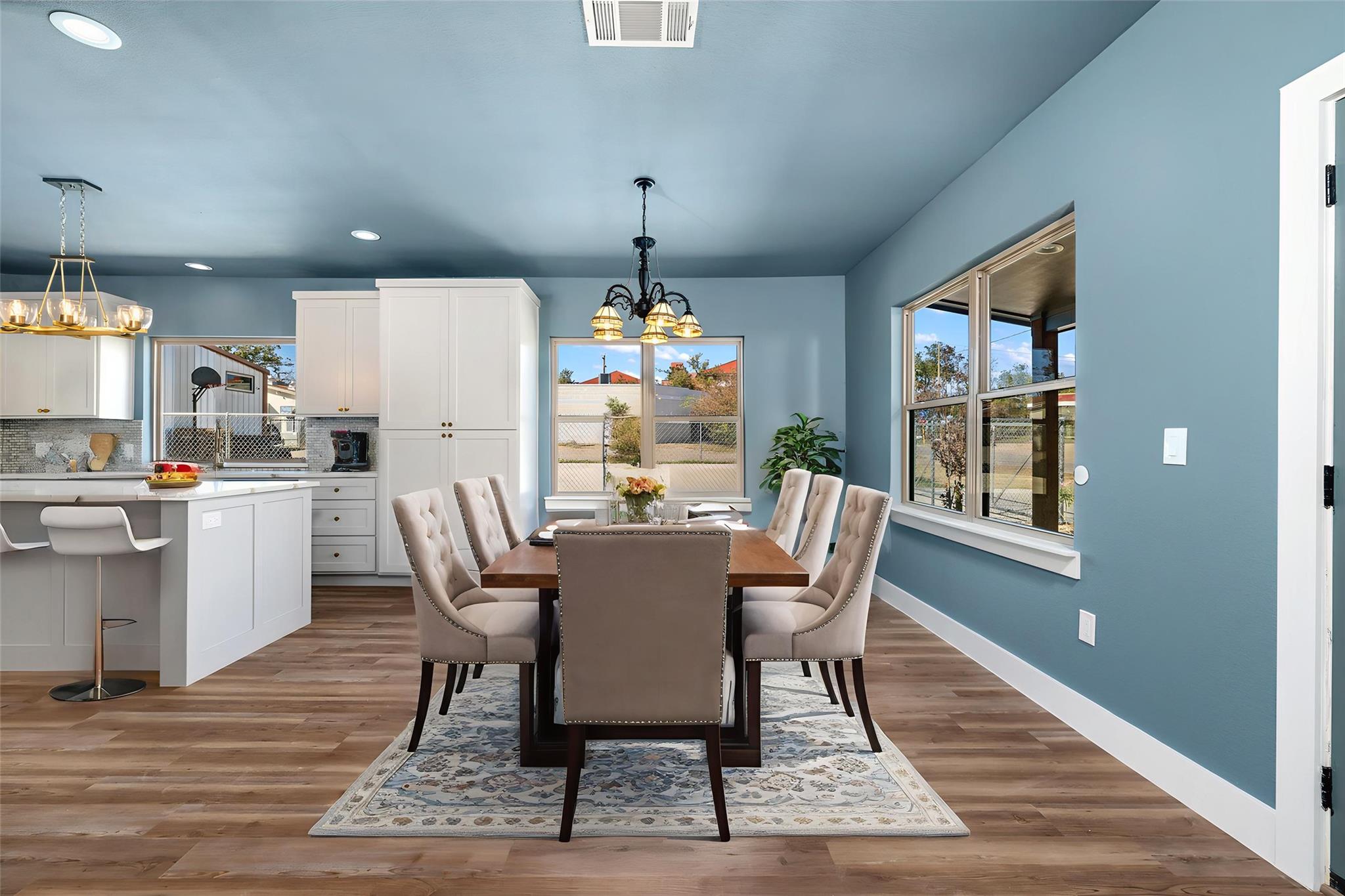 Commercial Sale in Temple 5