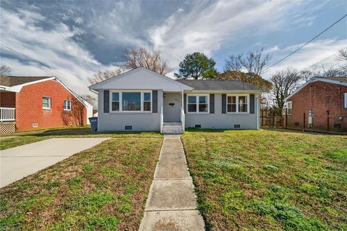 1510 Denton Dr, Hampton, VA, 23664-1014 | Card Image