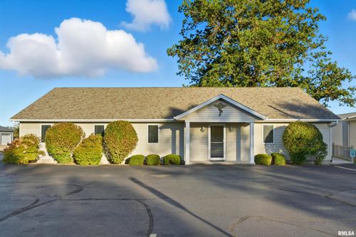 219 N Canal St, Annawan, IL, 61234-9765 | Card Image