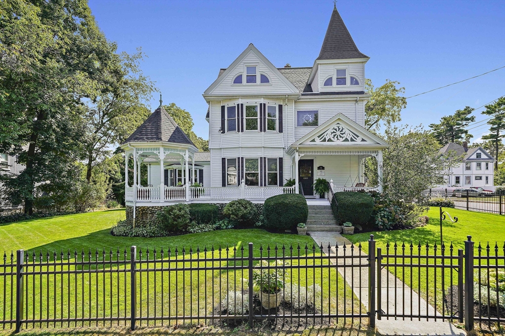 Mount Vernon Ave, Braintree, MA 02184