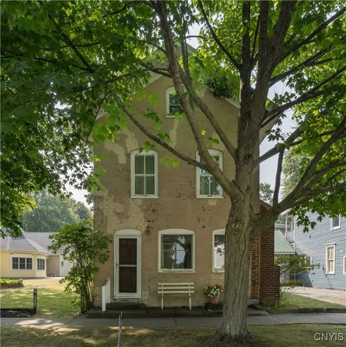 430 E Broadway St, Cape Vincent, NY, 13618-4192 | Card Image