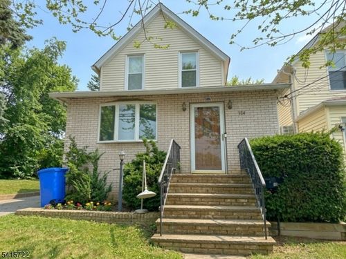 104 William St, Clifton, NJ, 07014-1720 | Card Image