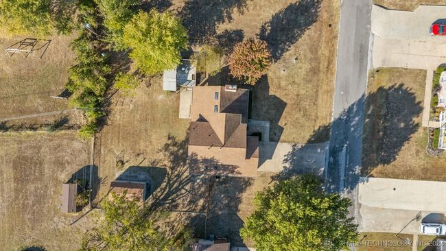 9172 E Oak Ln, House other with 3 bedrooms, 3 bathrooms and null parking in Claremore OK | Image 60