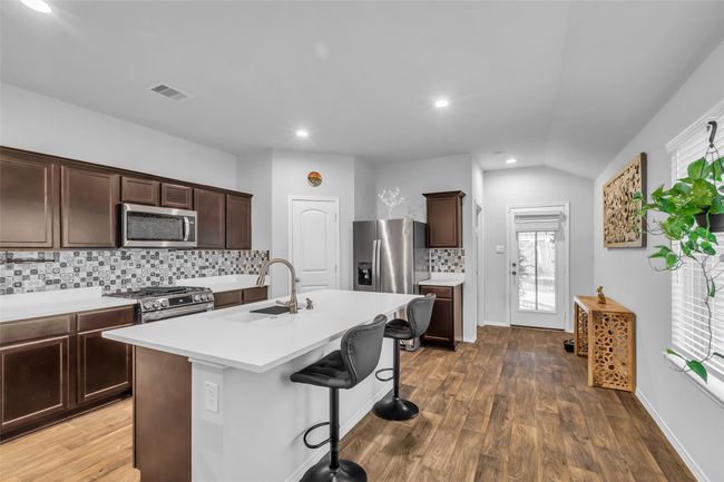 2422 Sheephorn Summit Trl, House other with 3 bedrooms, 2 bathrooms and 2 parking in Spring TX | Image 11