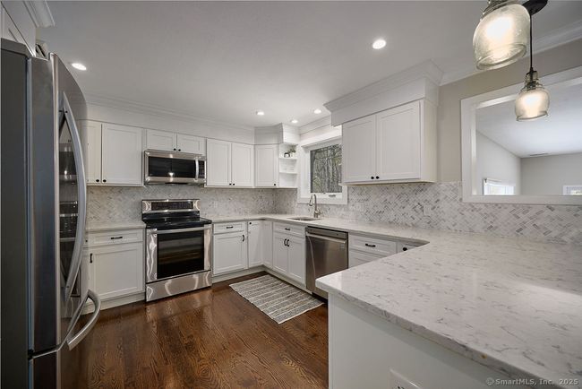 150 Lake Ave, House other with 3 bedrooms, 3 bathrooms and null parking in Trumbull CT | Image 8