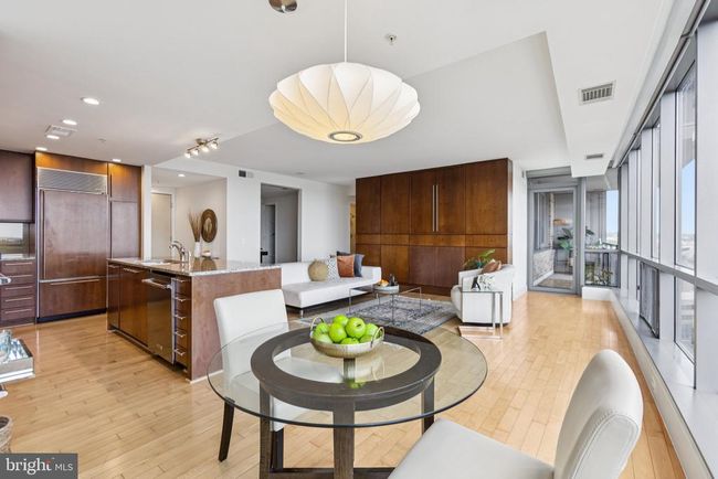 APT-1005 - 2001 15 Th St N, Condo with 2 bedrooms, 2 bathrooms and null parking in ARLINGTON VA | Image 9