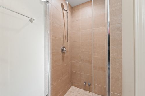 apt-2-6706 N Oliphant Ave, Chicago, IL, 60631-1492 | Card Image