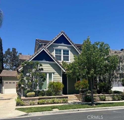 1520 Voyager Dr, Tustin, CA, 92782-1726 | Card Image