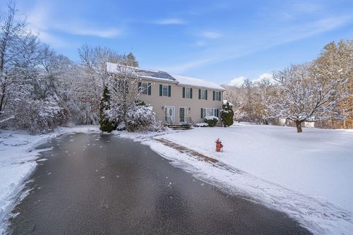 7-7 Carlys Way, Rockland, MA, 02370-2478 | Card Image