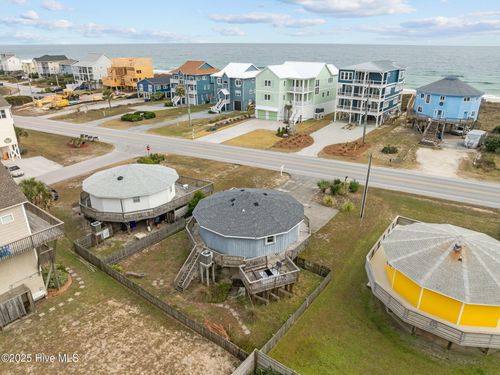 3045 Island Dr, N Topsail Beach, NC, 28460-8176 | Card Image
